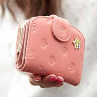 uploads/erp/collection/images/Wallets/Boutique/XU294992/img_b/img_b_XU294992_1_YBZszzcGlMWdET-VJBVNwNnyOK5edNlT