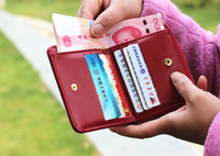 uploads/erp/collection/images/Wallets/Boutique/XU296029/img_b/img_b_XU296029_5_nSTD_zTk8rlabp6Gtc_V0o8yZqgdi9SW