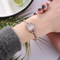 uploads/erp/collection/images/Watches/XUQY/XU0200289/img_b/img_b_XU0200289_4_ahLKm0PvQwA7lswpUKvmj400AeWBa8AD